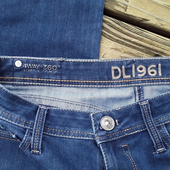 DL1961 4 way 360 jeans - Picture 4 of 4